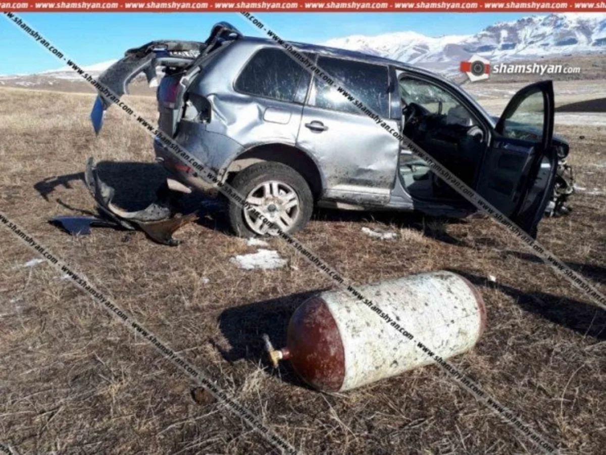В ДТП в Армении пострадали четверо человек