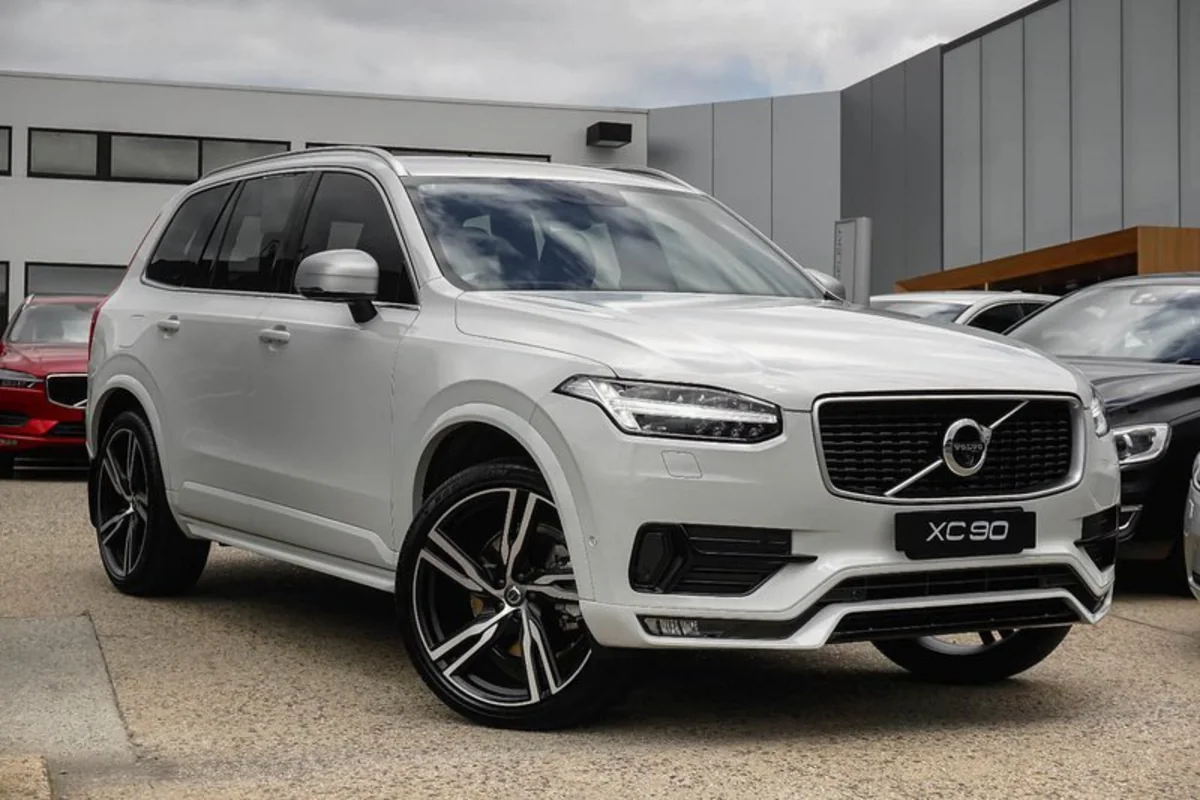 Volvo Cars releases armoured cars