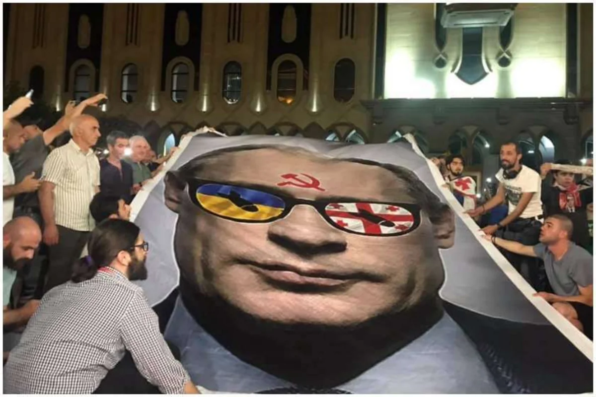 Акция протеста в Тбилиси продолжится 26 июня - ОБНОВЛЕНО