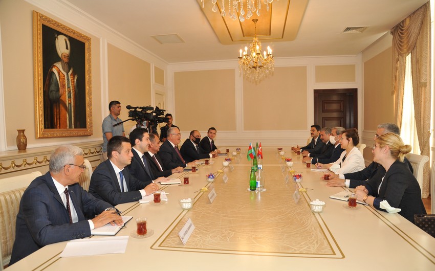 Türkiyə Ali Məhkəməsinin Baş prokuroru Azərbaycan Ali Məhkəməsində olub