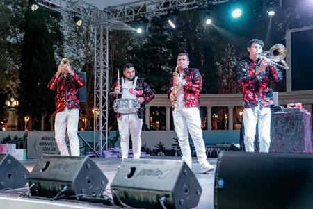 Azərbaycanda ilk Sığorta Festivalının bağlanış mərasimi Gəncədə keçirildi