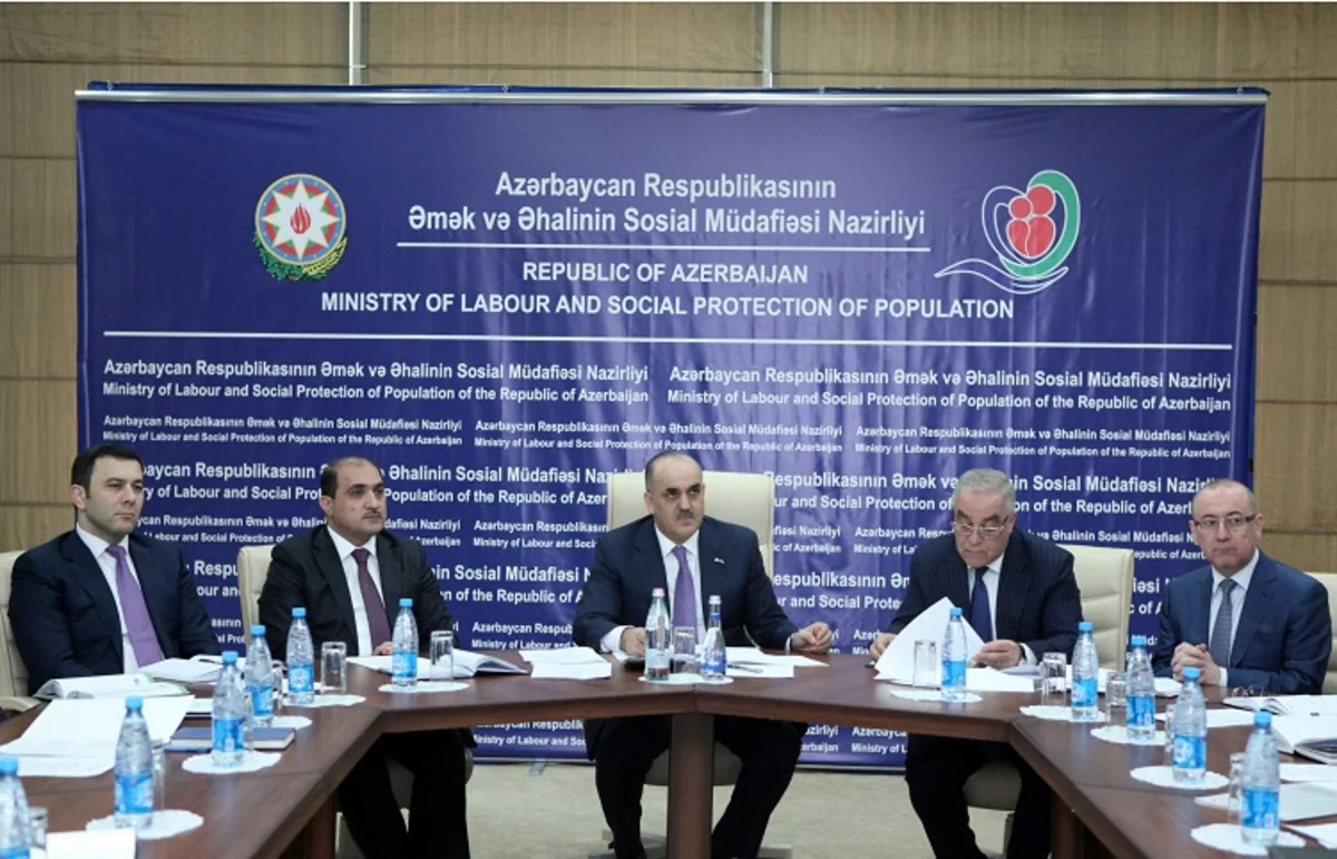 Əmək və Əhalinin Sosial Müdafiəsi Nazirliyində kollegiya iclası keçirilib