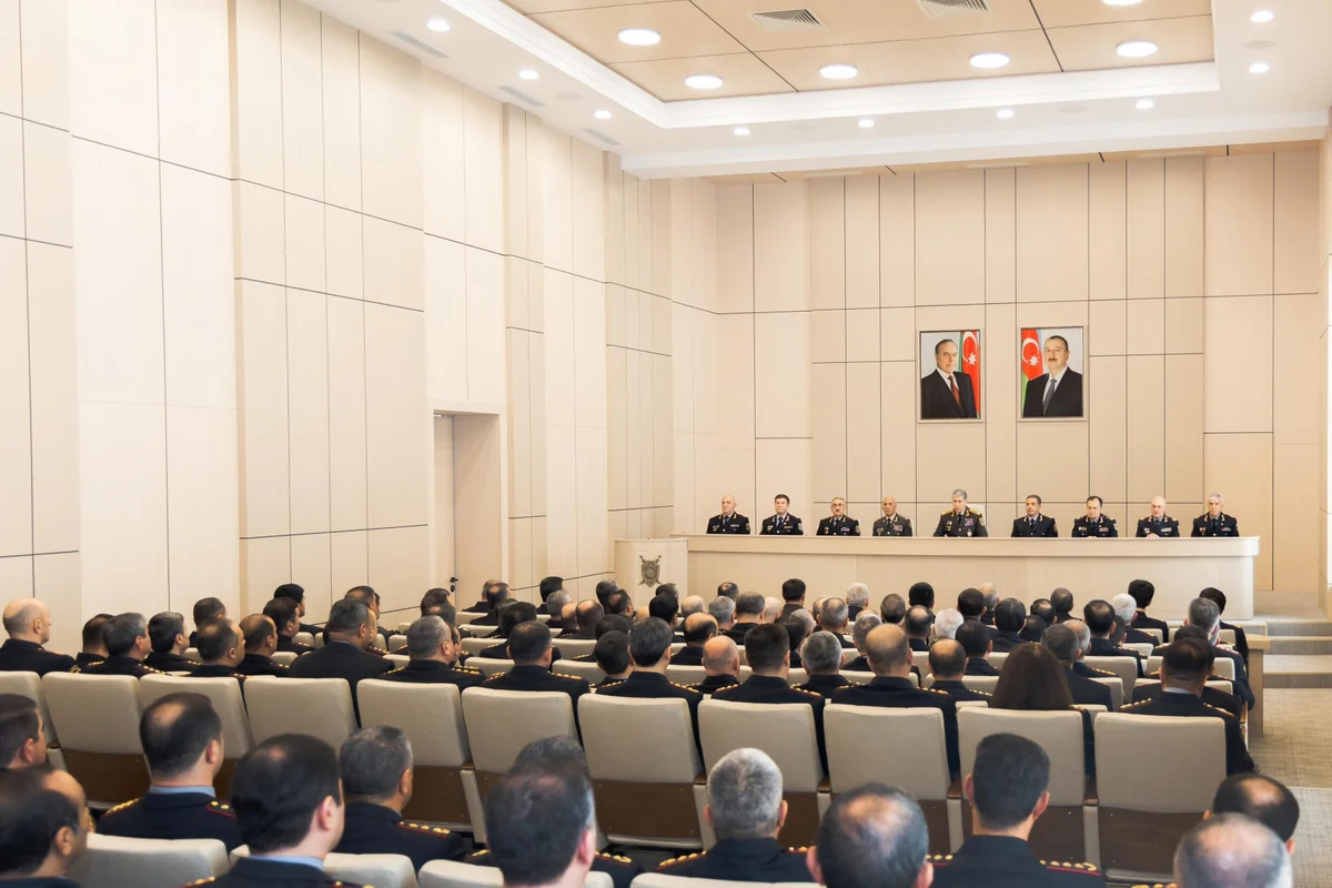 Azərbaycanda gənclərin hüquqazidd hərəkətləri azalıb