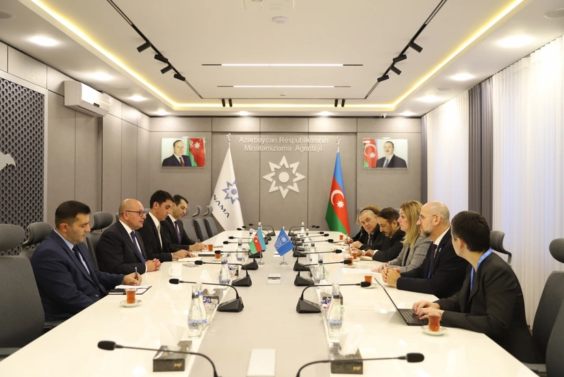 Vüqar Süleymanov mina problemi barədə BMT Baş katibinin köməkçisini məlumatlandırıb