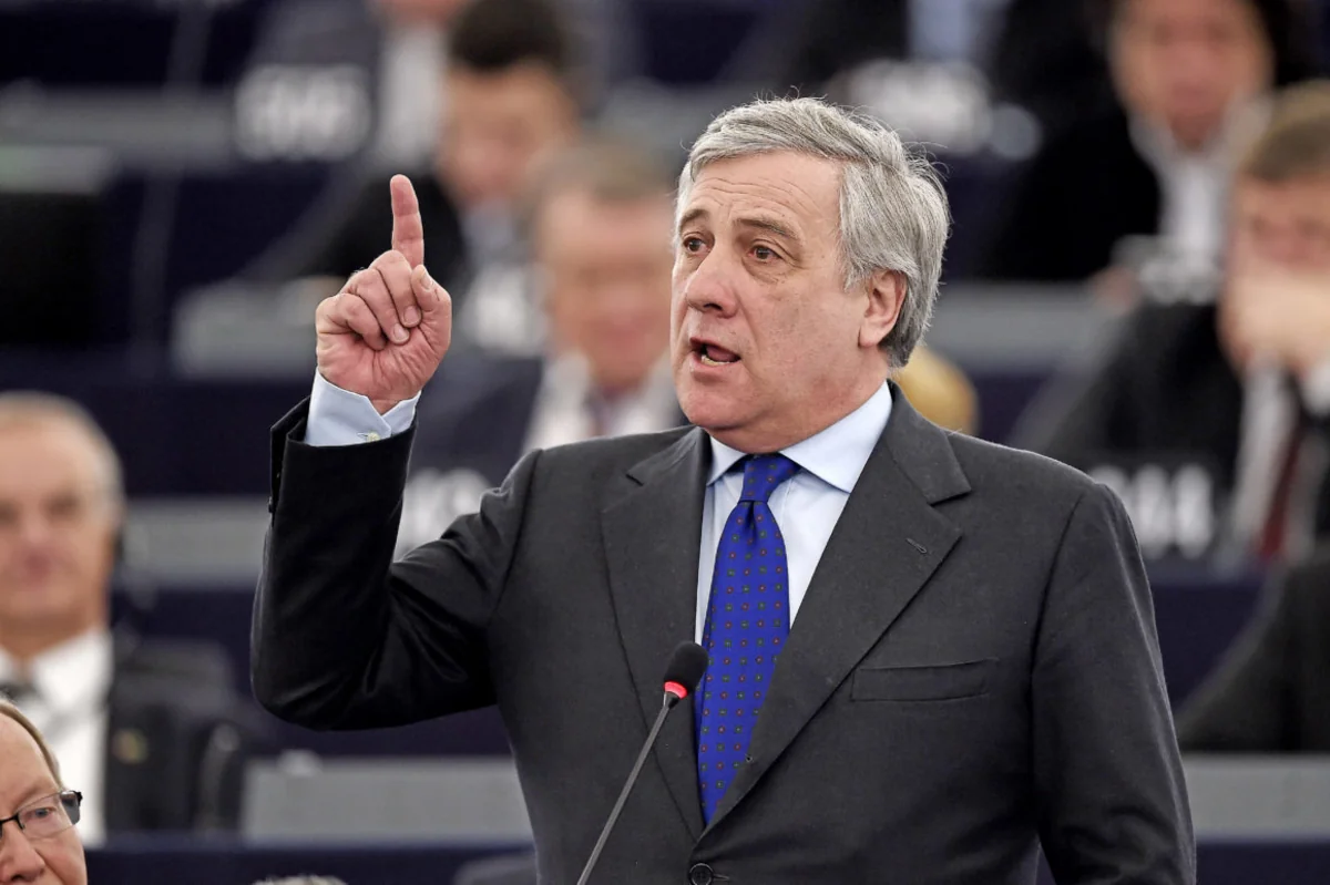Глава Европарламента: Brexit можно перенести до начала июля