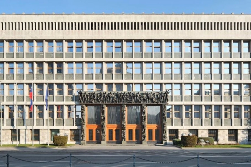 Sloveniya parlamenti hökumətə etimadsızlıq votumunu dəstəkləməyib