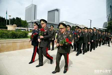 Qələbənin 73-cü ildönümü - FOTOREPORTAJ