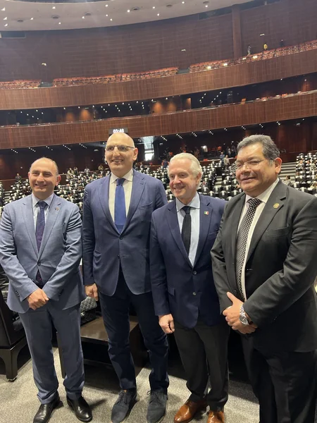Assistant to Azerbaijan’s first VP Elchin Amirbayov visits Mexico