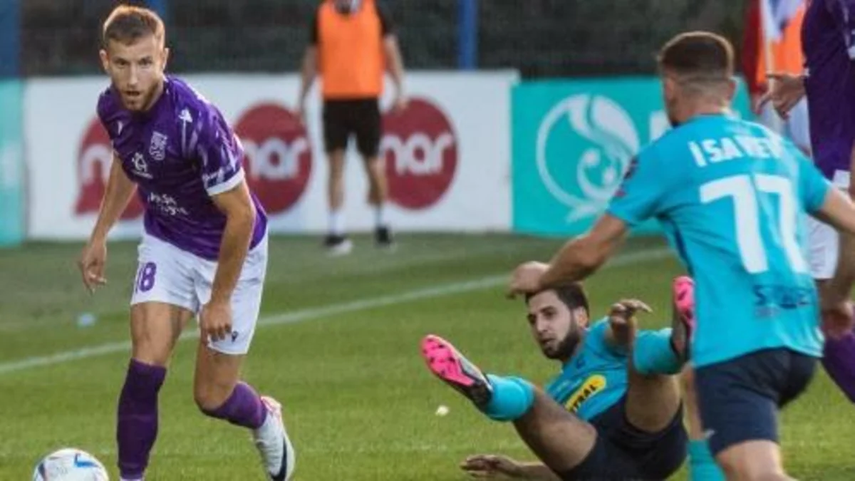 Şimali makedoniyalı futbolçu Sumqayıtın tarixinə düşüb
