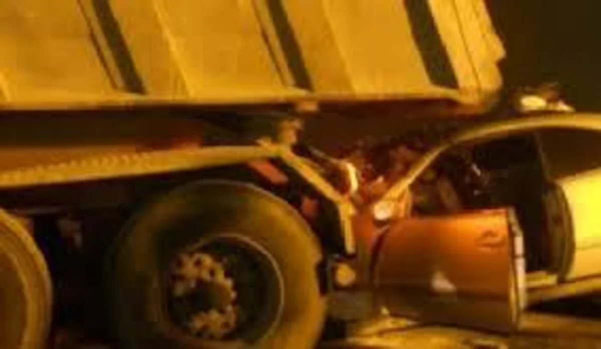 Tovuzda  “Kamaz”-la “Mercedes” toqquşub: 2 ölü