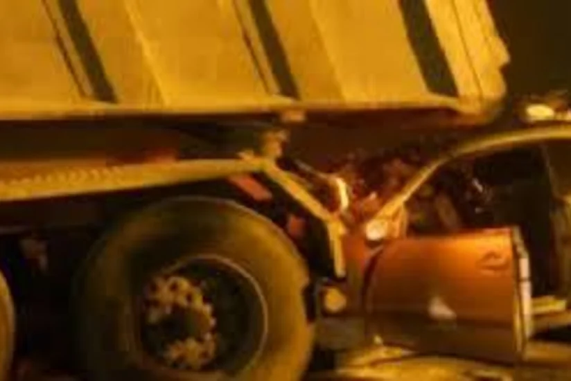 Tovuzda  “Kamaz”-la “Mercedes” toqquşub: 2 ölü