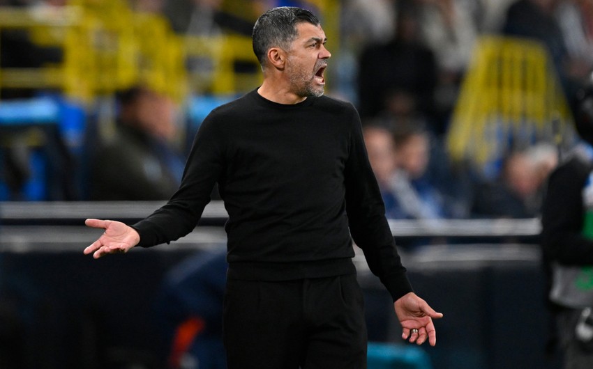 Milan baş məşqçisi ilə yolları ayıra bilər