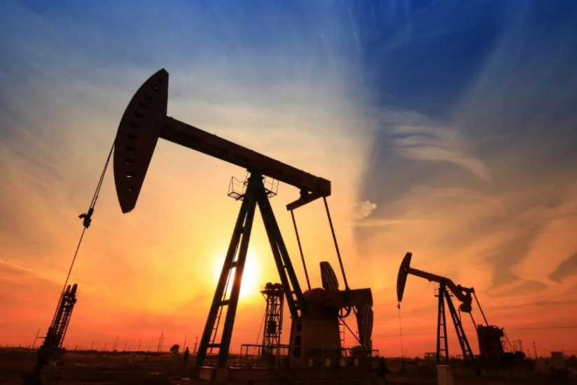 Цена азербайджанской нефти опустилась ниже 83 долларов