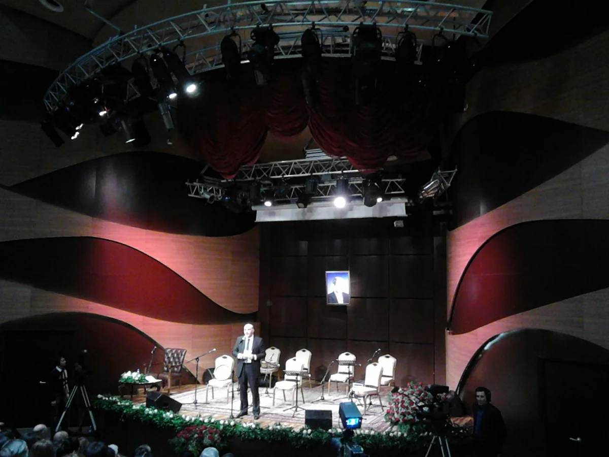 Qədir Rüstəmovun 80 illik yubileyi münasibətilə konsert olub