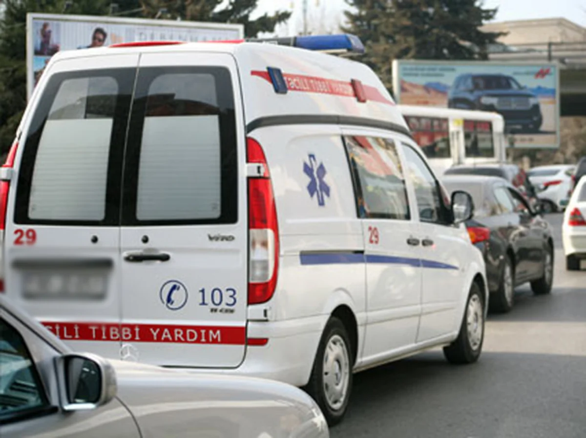Tovuzda Hyundai avtomobili piyadanı vurub