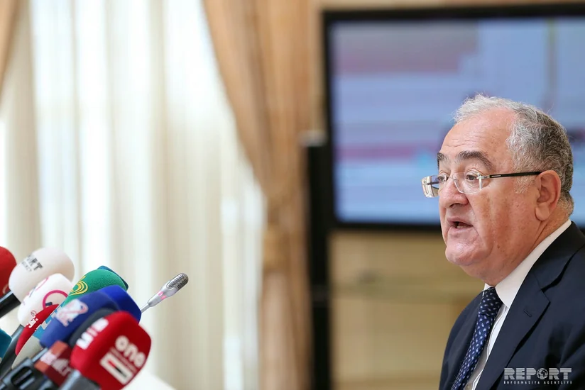 Ali Məhkəmənin sədri: “Açıq məhkəmə iclaslarında jurnalistlərin fəaliyyətinə mane olmaq düzgün deyil”