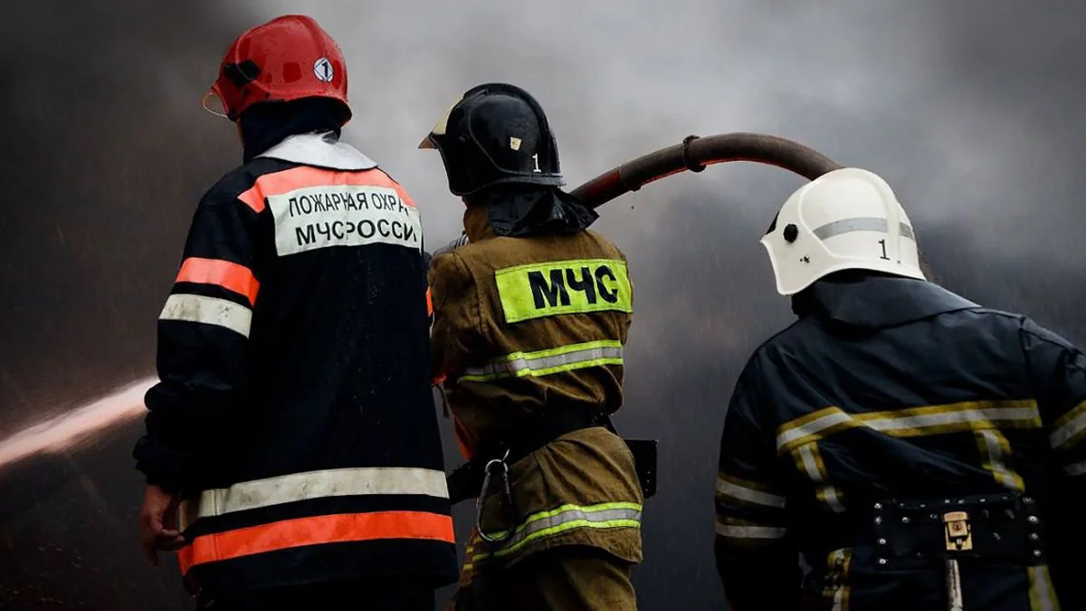 СМИ: В Рязани при взрыве возле ТЦ один человек погиб, четверо ранены