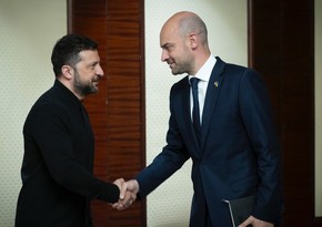 Ukrainian president, French FM discuss joint production in defense sector