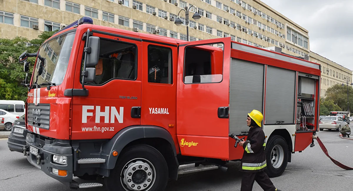 Bakıda restoranda yanğın olub