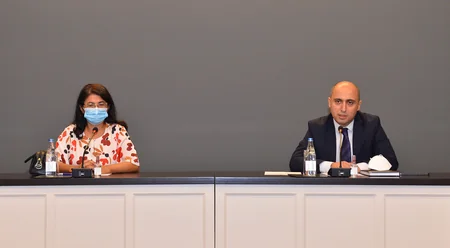 Yeni Təhsil naziri kollektivə təqdim olunub