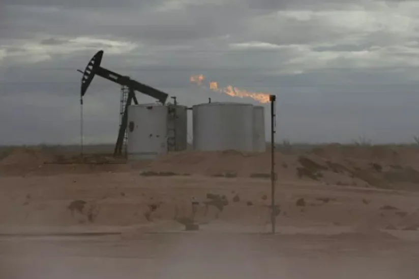 Цена нефти WTI опустилась ниже 11 долларов
