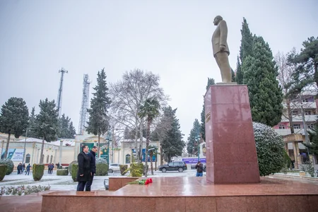 Rəşad Nəbiyev 6 rayonun sakinlərinin müraciətlərini dinləyib