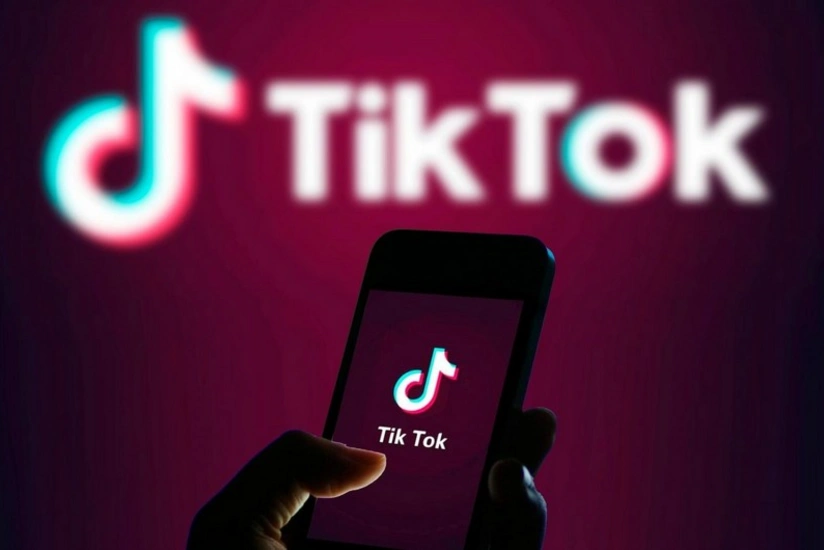 Еврокомиссия попросила сотрудников удалить TikTok с корпоративных телефонов
