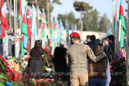 Zəfəri bəxş edənlər