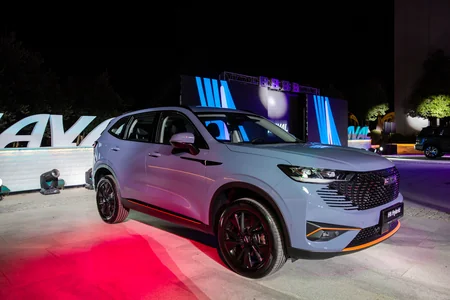 İlk və tam Hibrid modeli Haval H6 Hev və yeni Dargo avtomobillərinin təqdimatı baş tutdu