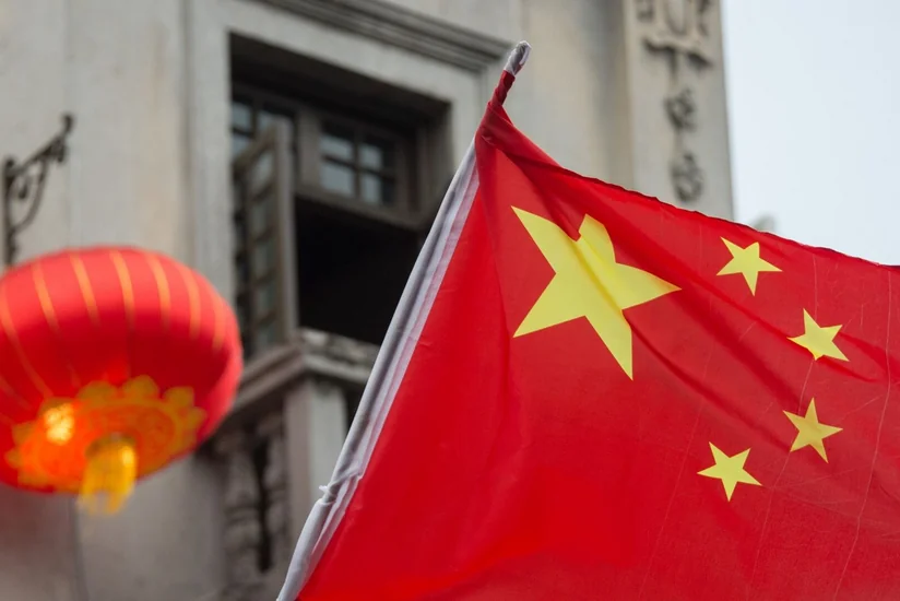 МИД КНР: Китай никогда не поставлял оружие ни одной из сторон кризиса в Украине