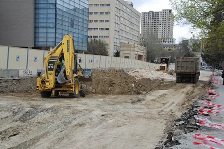 ​Yaxın günlərdə Bakıda daha iki küçə təmirdən sonra istifadəyə veriləcək