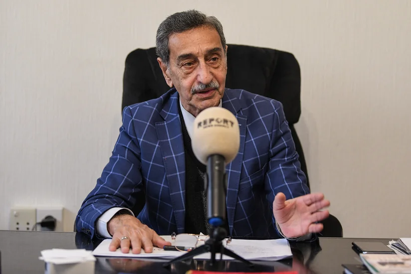 Xalq artisti aktyorların maaşının az olmasından danışıb