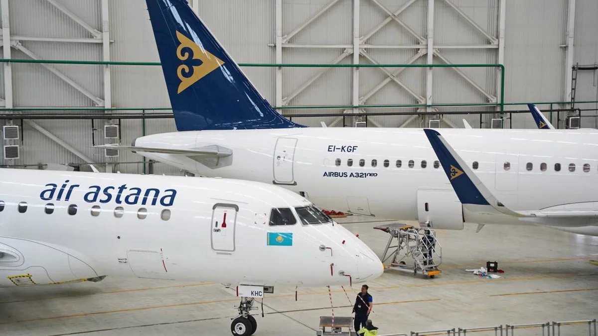 Четыре самолета Air Astana повредил град