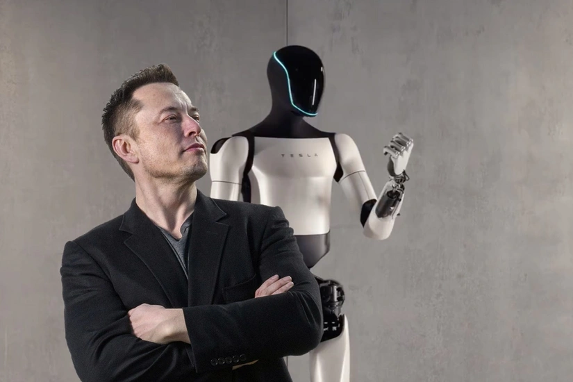 Elon Musk says ‘thousands’ of humanoid robots could be working at Tesla in 2025