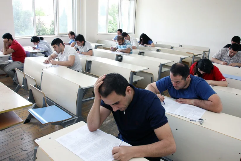 Vergi orqanlarına işə qəbulla bağlı test imtahanı keçirilib