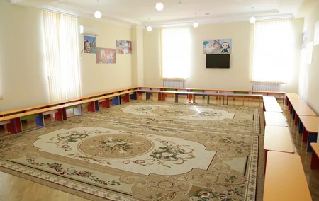 Birinci vitse-prezident Pirşağıda 226 saylı körpələr evi-uşaq bağçasının açılışını edib