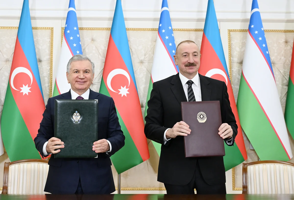 Azerbaijan, Uzbekistan exchange signed documents