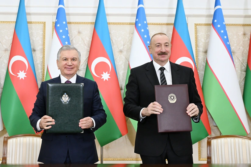 Azerbaijan, Uzbekistan exchange signed documents