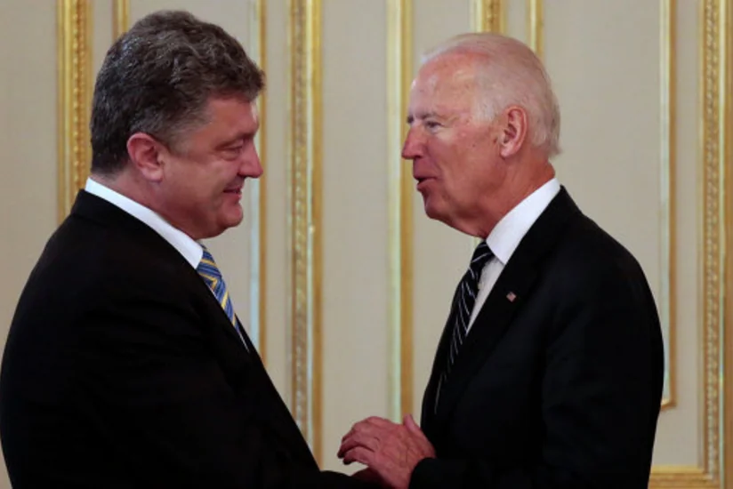 Вице-президент США обсудит в Киеве борьбу с коррупцией в Украине