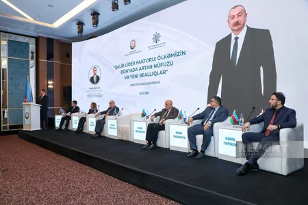 “Qalib Lider faktoru: Ölkəmizin dünyada artan nüfuzu və yeni reallıqlar” mövzusunda konfrans keçirilib