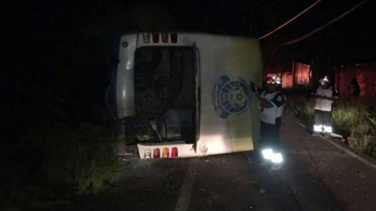 Команда из Мексики попала в жуткое ДТП
