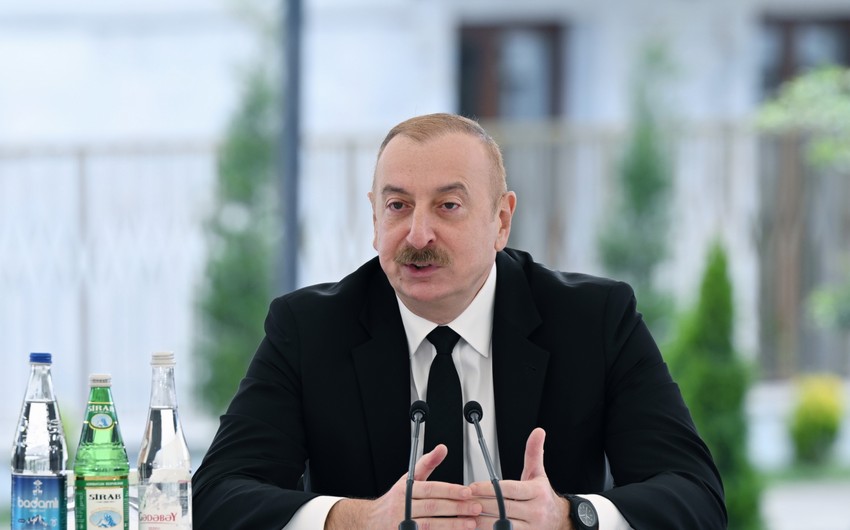 Президент: Если увидим, что передаваемое Армении вооружение достигло критического уровня, то тогда пусть никто на нас не обижается