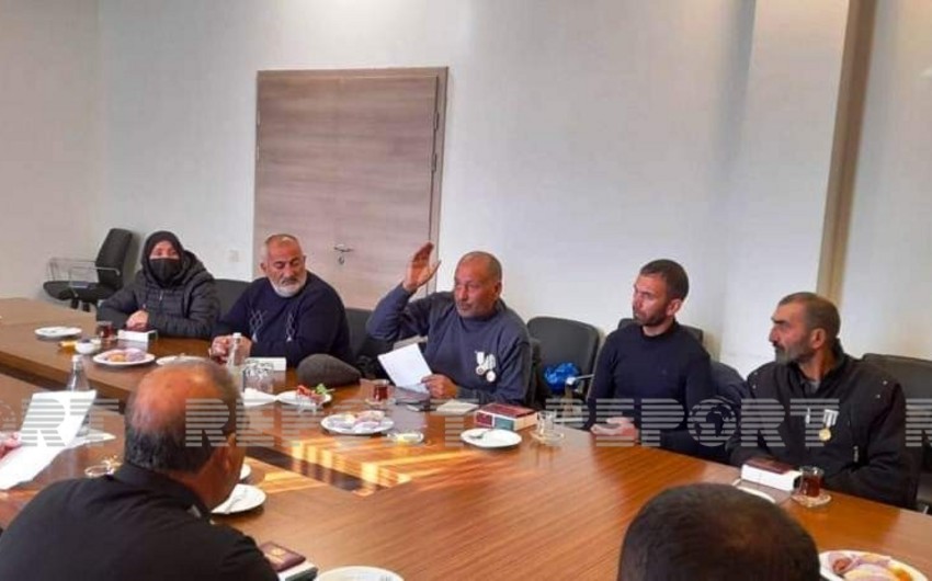 Biləsuvarda şəhidlərin medalları ailələrinə təqdim edilib 