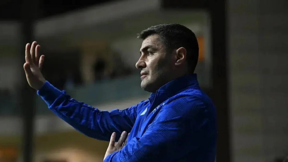 Azərbaycan millisinin baş məşqçisi: “Finala yüksəlmək istəyiriksə, gücümüzü qorumalıyıq” - MÜSAHİBƏ