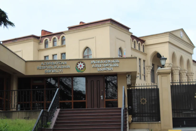 Səfirlik: Gürcüstandakı avtobus qəzasında ölən və yaralananlar arasında azərbaycanlılar yoxdur