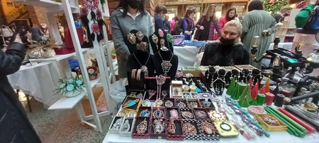 Bakıda əl işləri sərgisi keçirilib