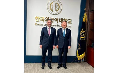 Səfir Koreya universitetinin rektoru ilə iki ölkənin ali təhsil ocaqları arasında əməkdaşlığı müzakirə edib