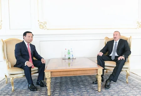 Prezident İlham Əliyev üç ölkənin yeni səfirinin etimadnaməsini qəbul edib - YENİLƏNİB-2