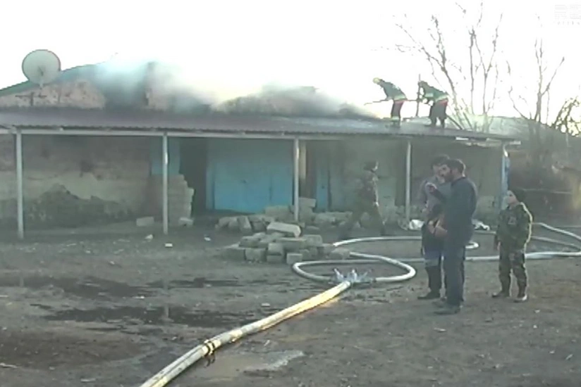 Qaxda laçınlı məcburi köçkünlərin məskunlaşdığı fermada yanğın olub