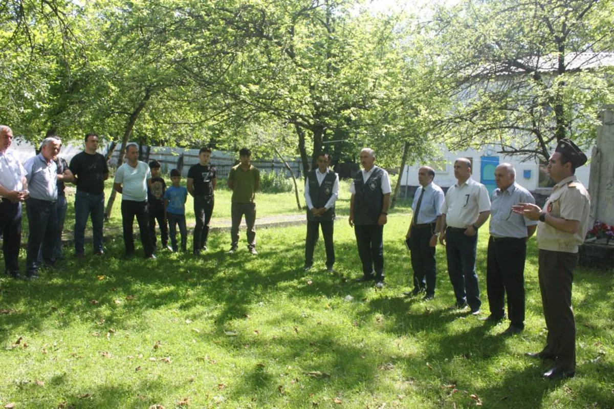 Sel təhlükəli kəndlərdə maarifləndirmə tədbirləri keçirilib